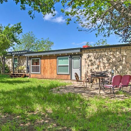 Remodeled Retro Home With Deck, Walk To Main Street! Blanco Eksteriør billede